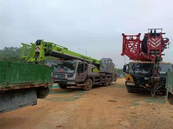 嘉鱼县吊车出租公司电话_十种吊车起重方法